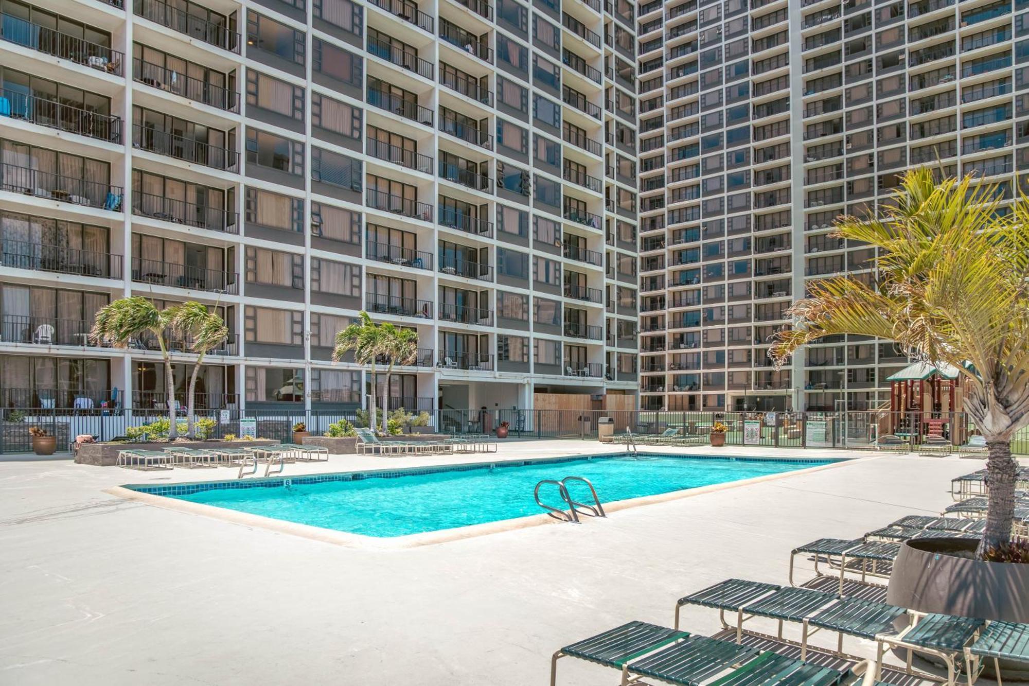 Mountain View Condo Near Beach With Free Parking! Honolulu Exterior photo